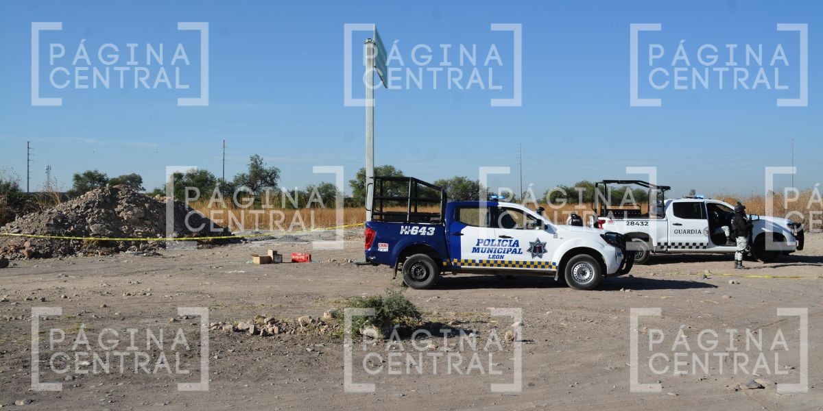 VIDEO ¡Caminata de terror! Ven cadáver de mujer atrás de fraccionamiento