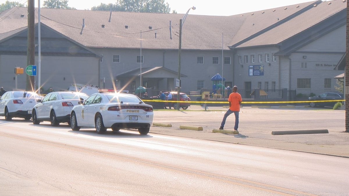 Acababa de dejar a bebé en guardería: Mujer es asesinada a balazos por el padre de su hijo