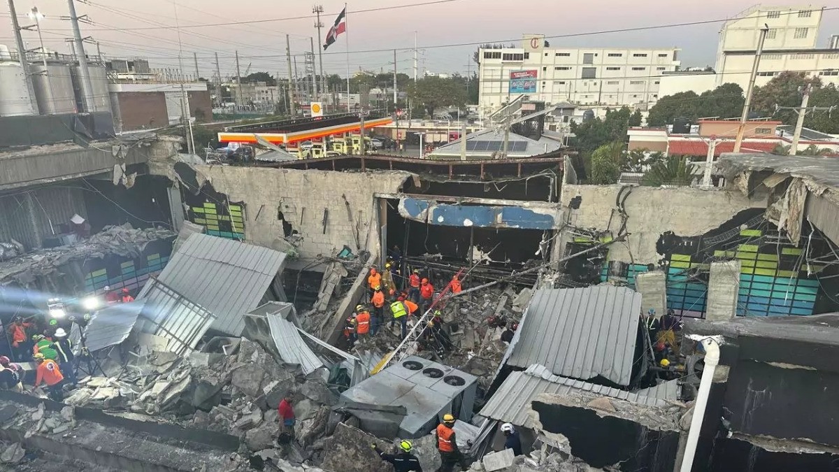 VIDEO ¡Gritan bajo escombros! Van 113 muertos tras colapso en discoteca, búsqueda sigue