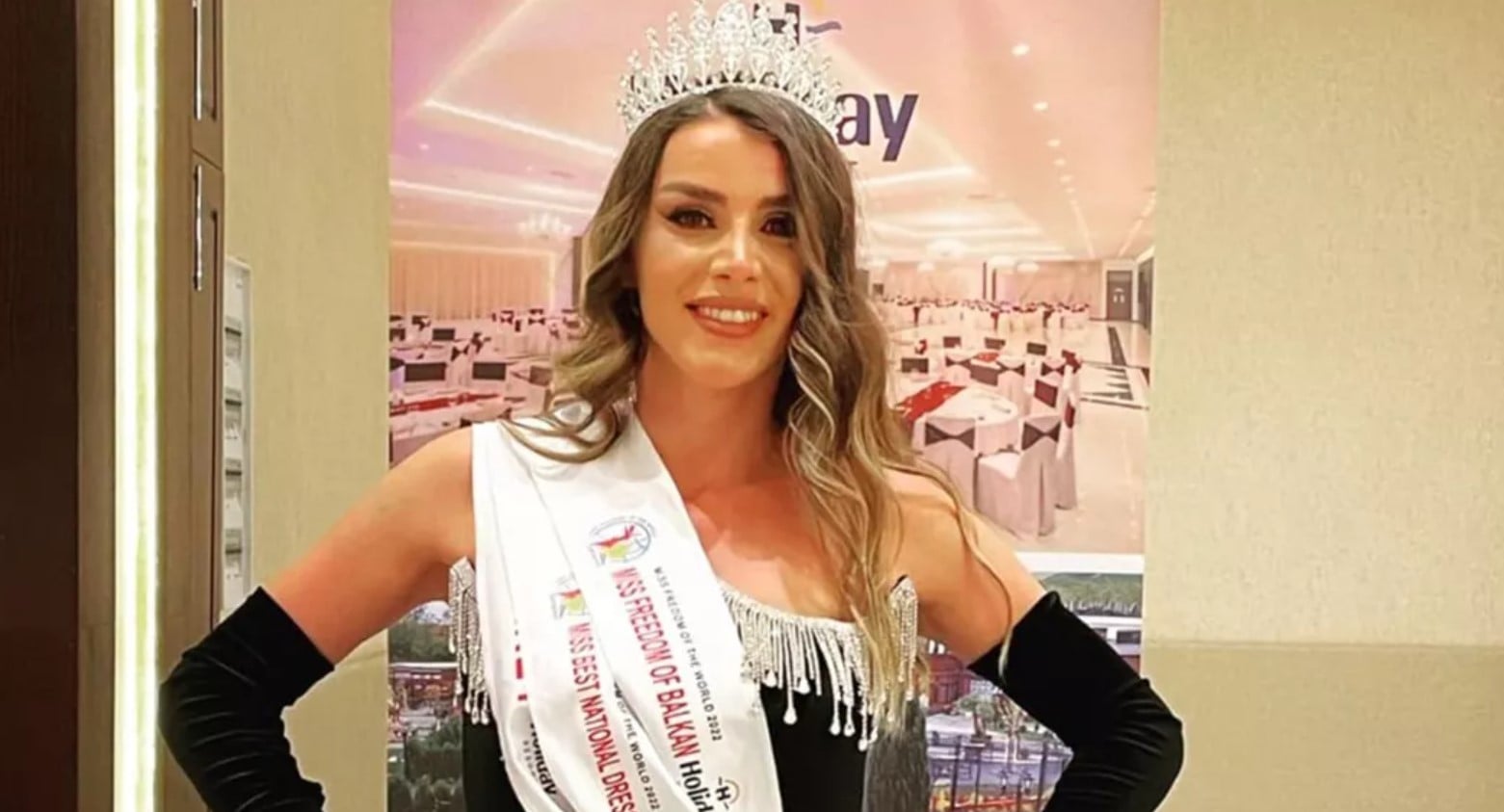 Trágica muerte: Reina de belleza escapaba de policía y cae de puente