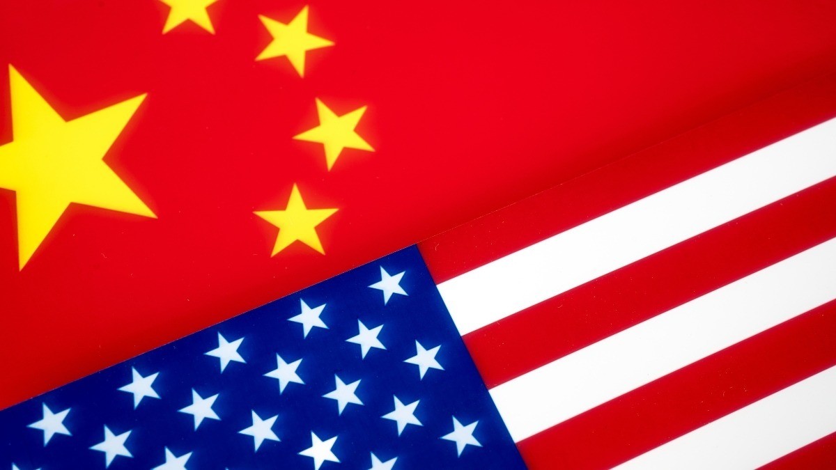 ¡China contraataca! Sube aranceles a productos de EE. UU. hasta el 125%