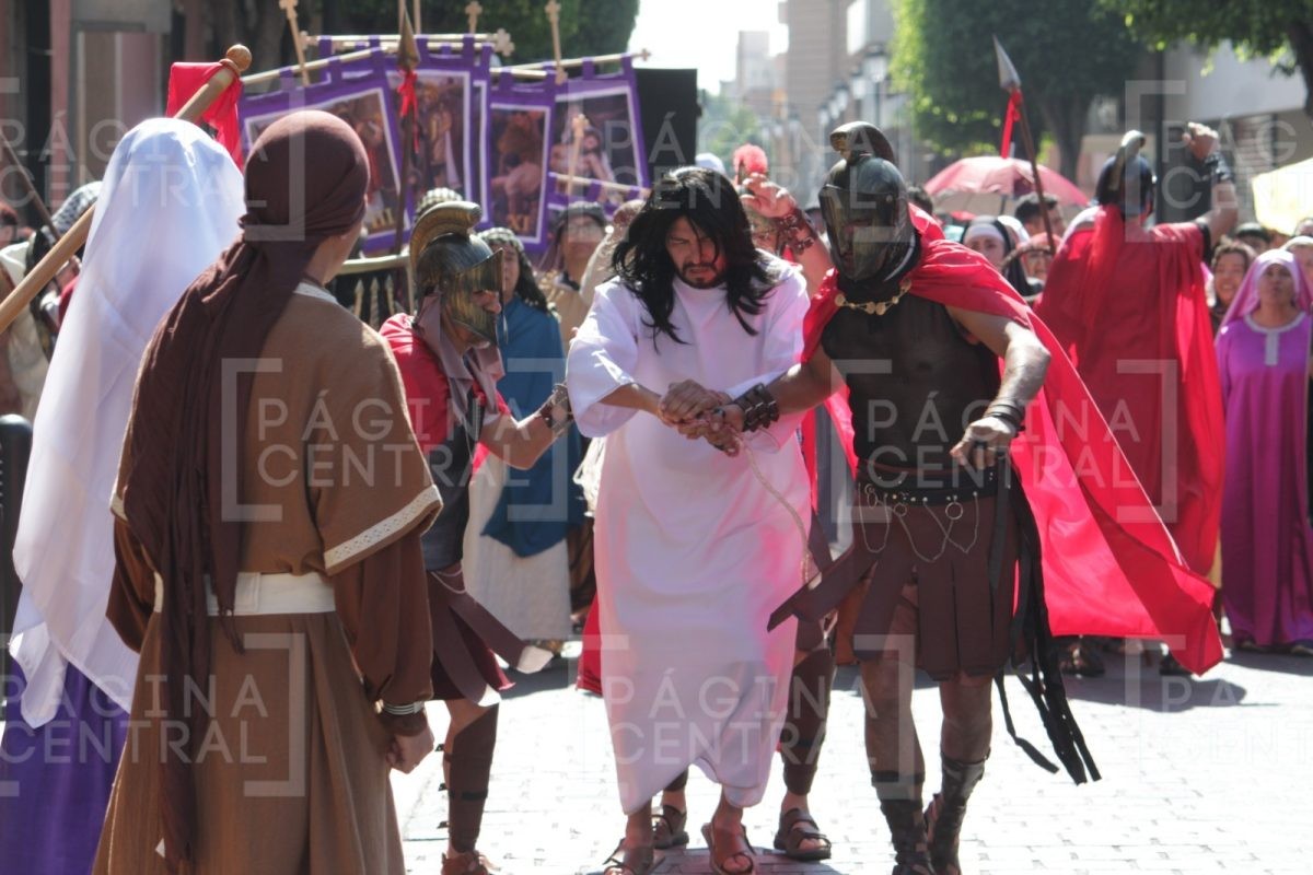 ¡Más que tradición! Viacrucis del centro histórico de León, un mensaje urgente de paz
