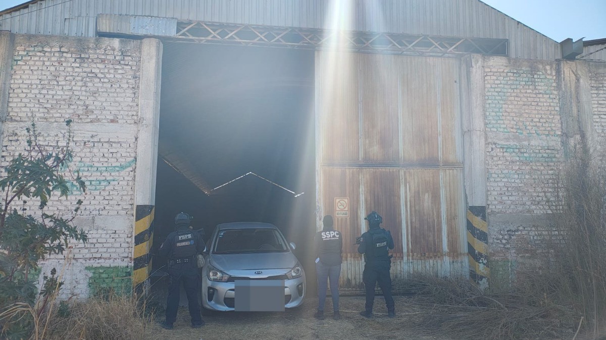 'Con las manos en la masa', caen con 50 mil litros de combustible, manipulaban mangueras