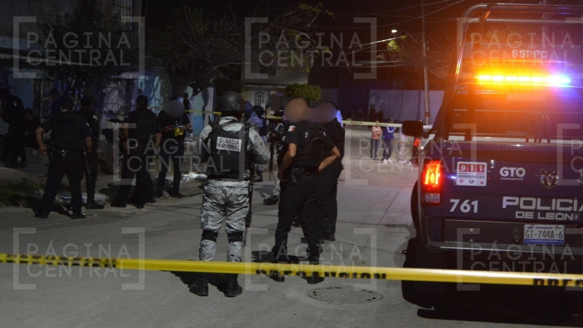 ¡Apenas iba a dormir! Hombre iba llegando en moto a casa cuando le dispararon varias veces