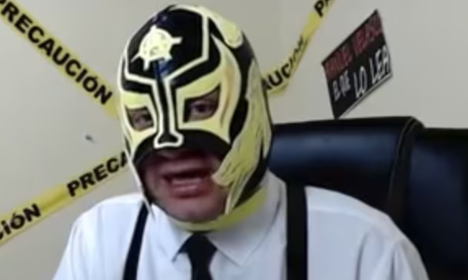 Aún abusaba de niños en cárcel: Matan en prisión a famoso youtuber acusado de pederastia