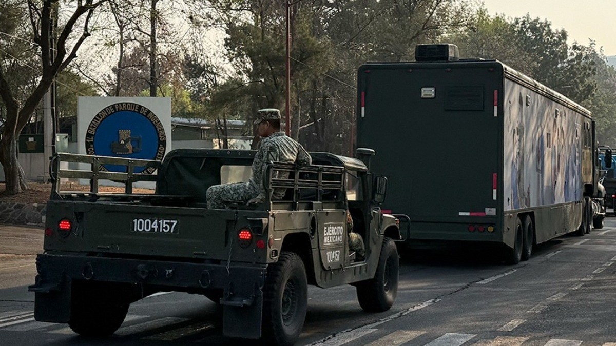 ¿Soldados en Explora? ¿Qué está pasando?