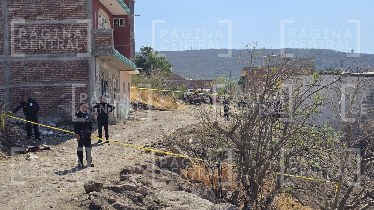 ¡Miedo entre vecinos! Escuchan varios disparos y hallan a dos hombres baleados