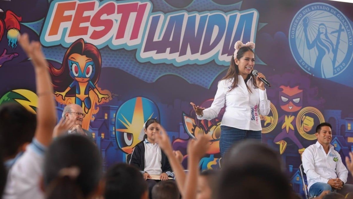 “¿Y mis papitas?” Niños reclaman a gobernadora por quitar chatarra y corridos bélicos