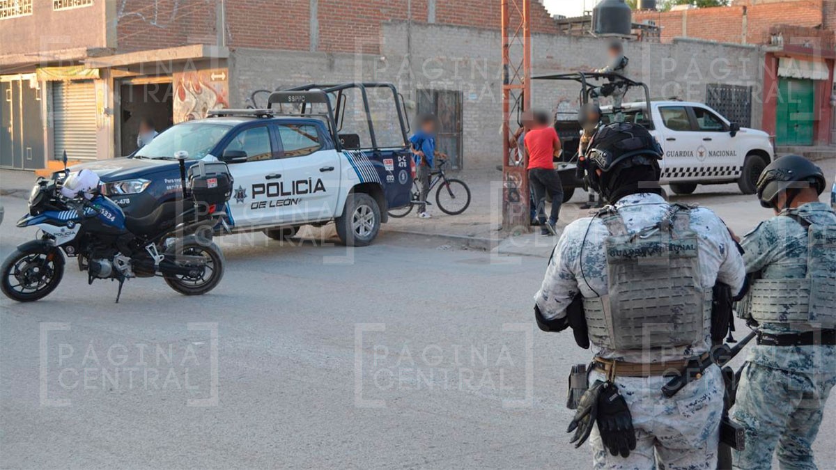 Lo ejecutan mientras estaba sentado en una barbería; atacantes huyeron en moto