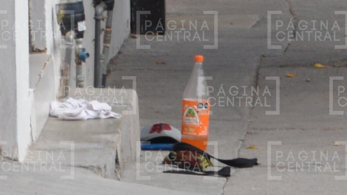Atacan a balazos a hombre en Lindavista; ¡tomaba un refresco afuera de su casa!