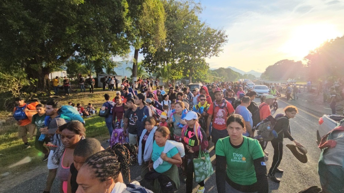 Rompe México récord de captura de migrantes 