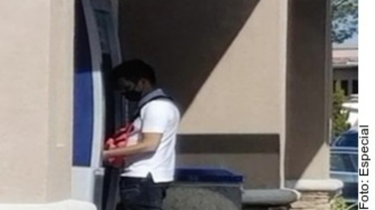 Inunda dinero de cárteles ventanillas de bancos de EU