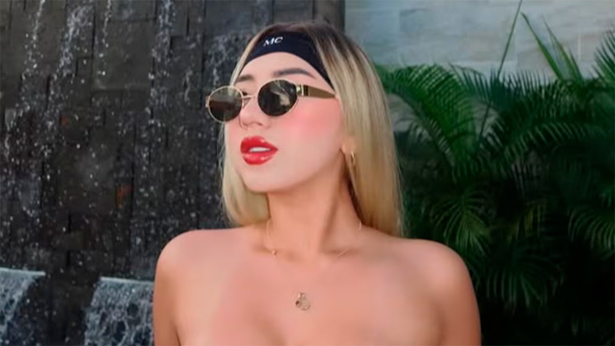 VIDEO Joven influencer es asesinada en su casa; atacante fingió entregar un paquete