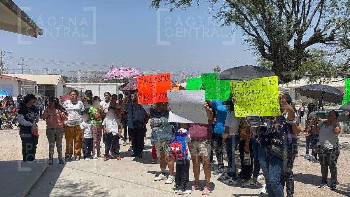 Polémica en León: SEG insiste en clases presenciales en escuela amenazada