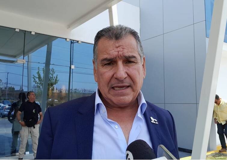 Reducción de jornada laboral podría 'tronar' a muchas empresas, advierte Ismael Plascencia