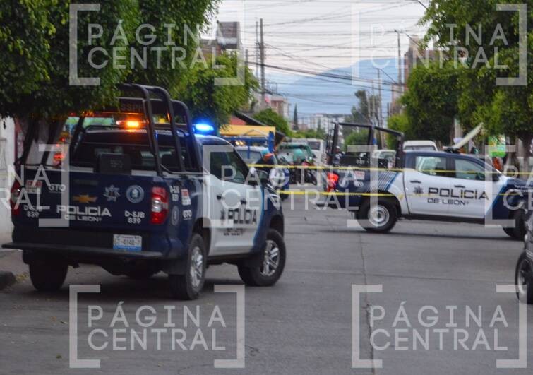Reparaba una llanta en vulcanizadora de León y hombres lo balearon frente a clientes