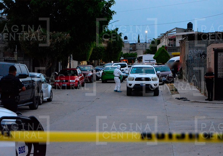 Atacan a balazos a Jesús y Luis; el primero murió y el segundo resultó herido