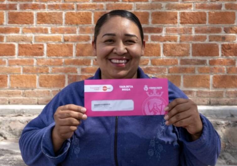 ¡Tarjeta Rosa te abre puertas! Mujeres tendrán 20% de descuento en estos cursos