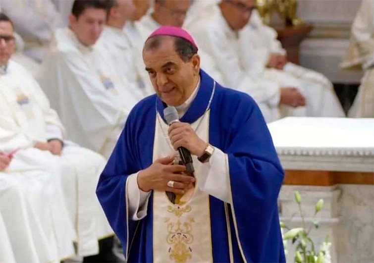 Llama Arzobispo de León, Jaime Calderón, a reflexionar sobre el aborto