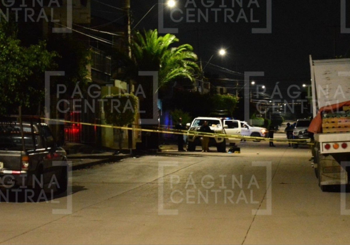 Sicarios irrumpen en una casa y matan a balazos a hombre, ¡vecinos escucharon todo!