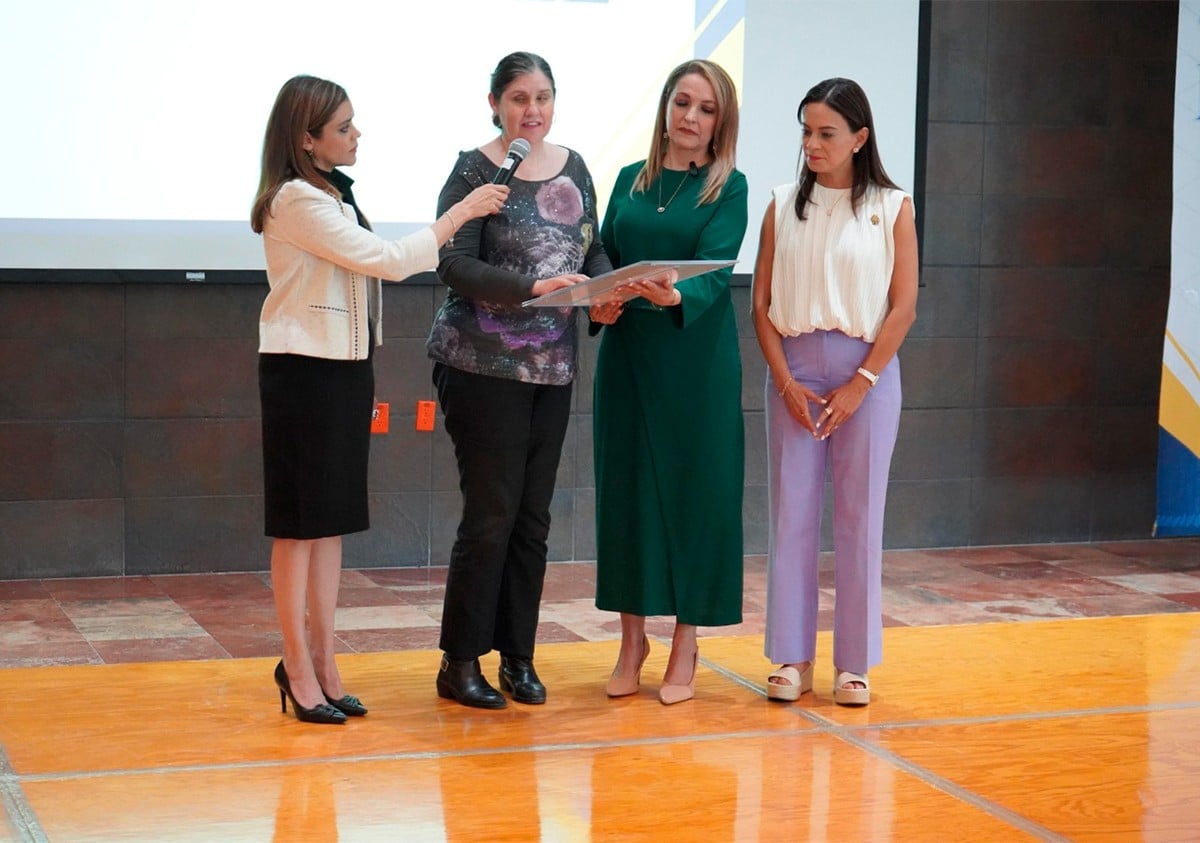 IACIP reconoce a 51 entes públicos de Guanajuato por cumplir con la transparencia en 2024