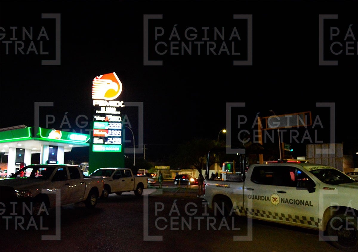 Autoridades catean y aseguran gasolinera en León por presunta relación con huachicoleo