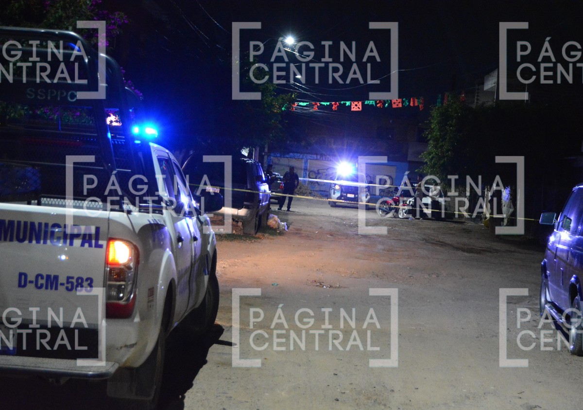 VIDEO Sicarios tocan la puerta y le disparan 7 veces a quien les atendió 