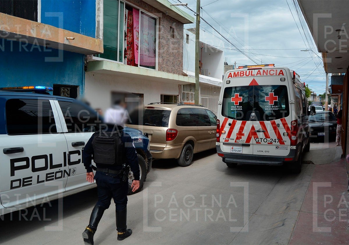 Una riña en la calle terminó en balacera; uno de los involucrados sacó un arma y disparó