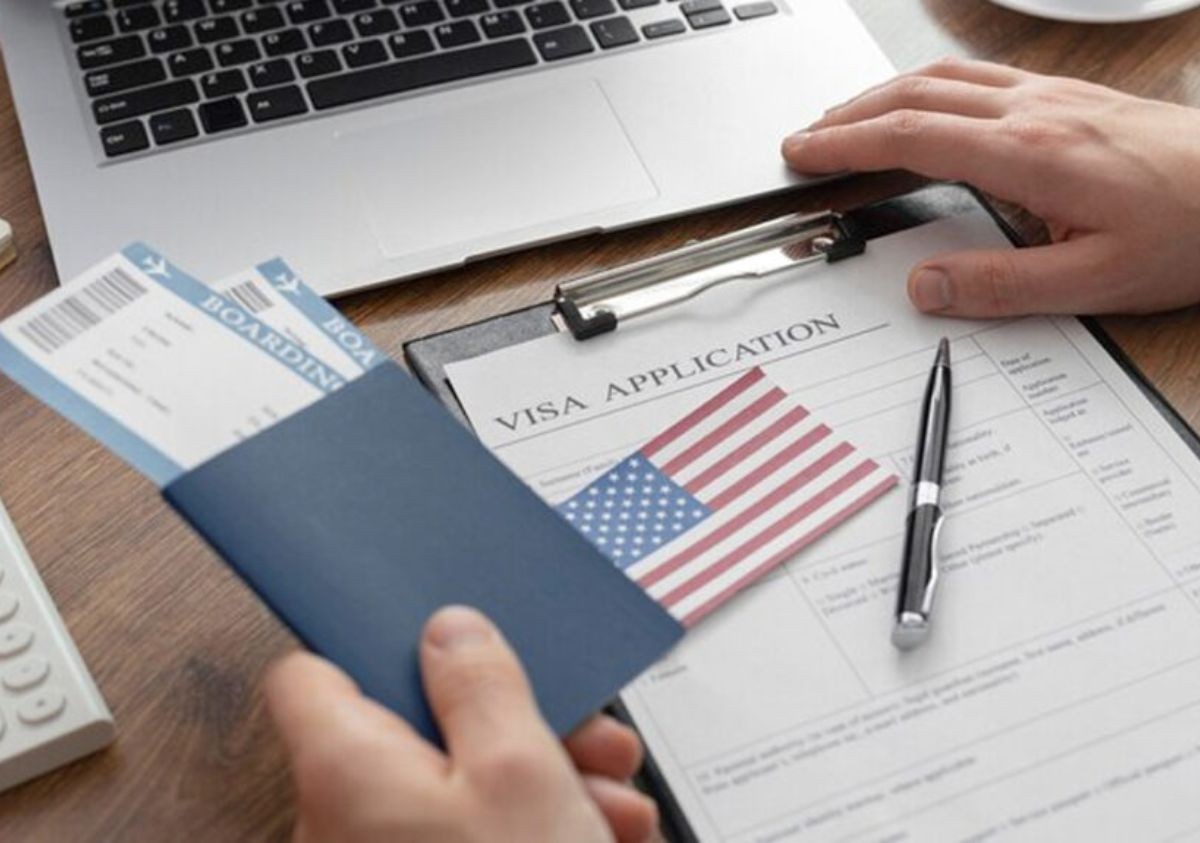 Revisa Embajada de EU redes para visa de estudiantes