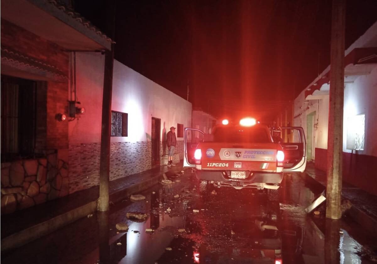 ¡Desalojan a habitantes! Se inunda comunidad tras ruptura del bordo Las Golondrinas