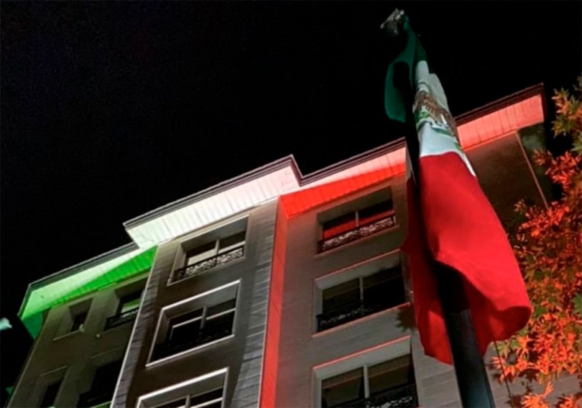 Declara SRE en alerta a embajadas; van 175 evacuados