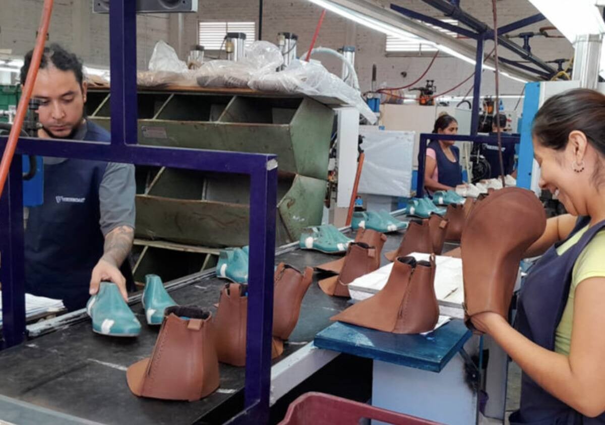 En una década han cerrado mil 200 empresas del calzado ante competencia desleal