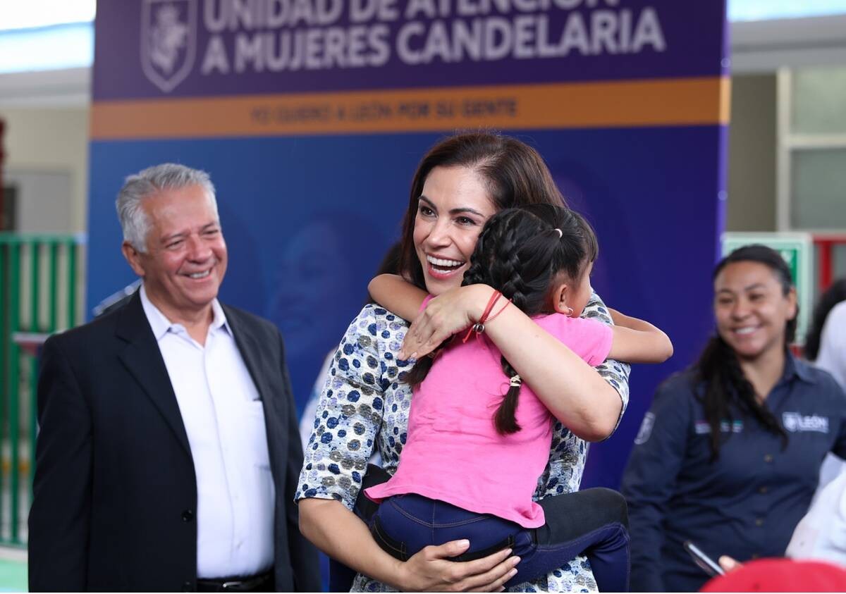 Unidad de atención a la mujer llega a esta colonia de León y ofrece estos servicios