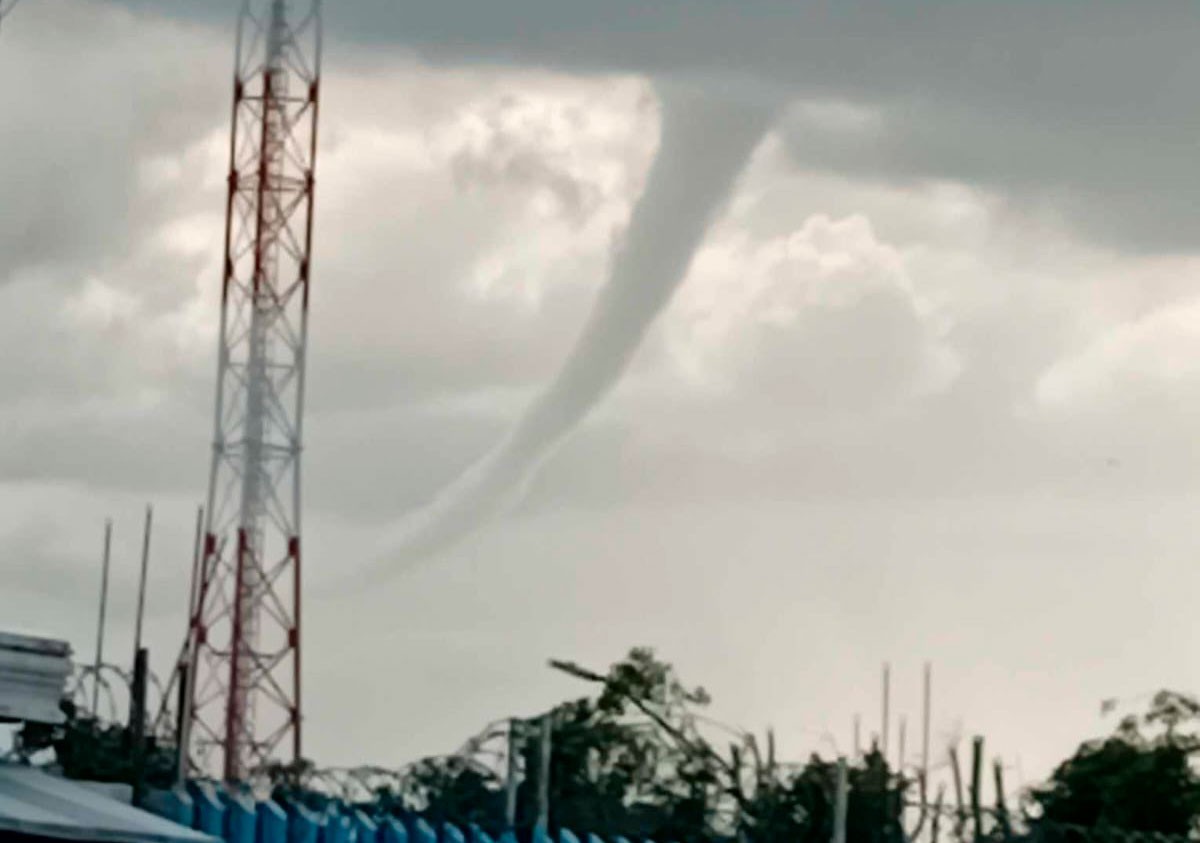 VIDEOS ¿Se formó un tornado en León? Captan extraño fenómeno en varios puntos de la ciudad