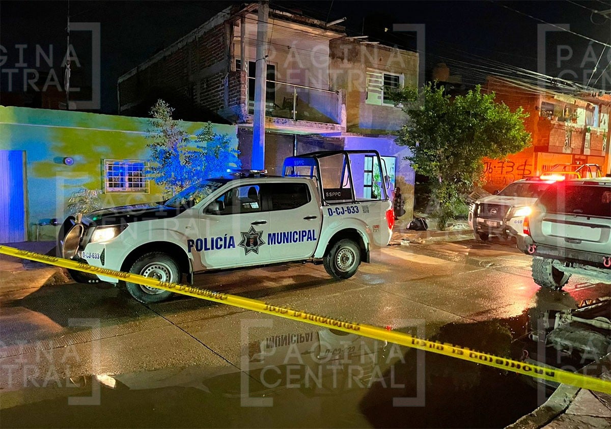 Lo atacan y trata de huir, pero las balas lo alcanzan a él y a un niño que estaba cerca