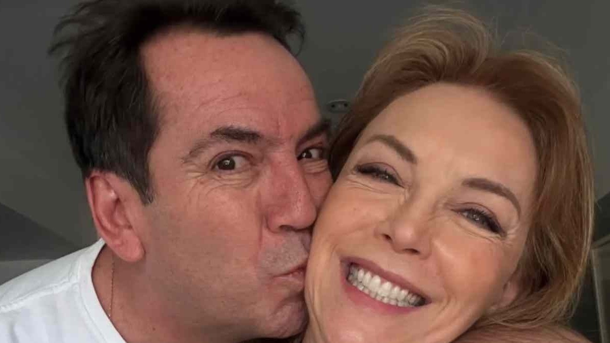 “Se puso como loca” Cuentan que Laura Flores habría correteado y amenazado a Lalo Salazar