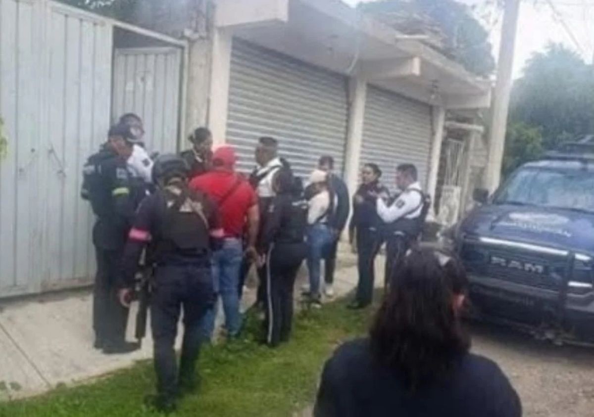 Llevaba 15 días bajo un sillón: Asesinan a puñaladas a pequeñita de 2 años en su casa