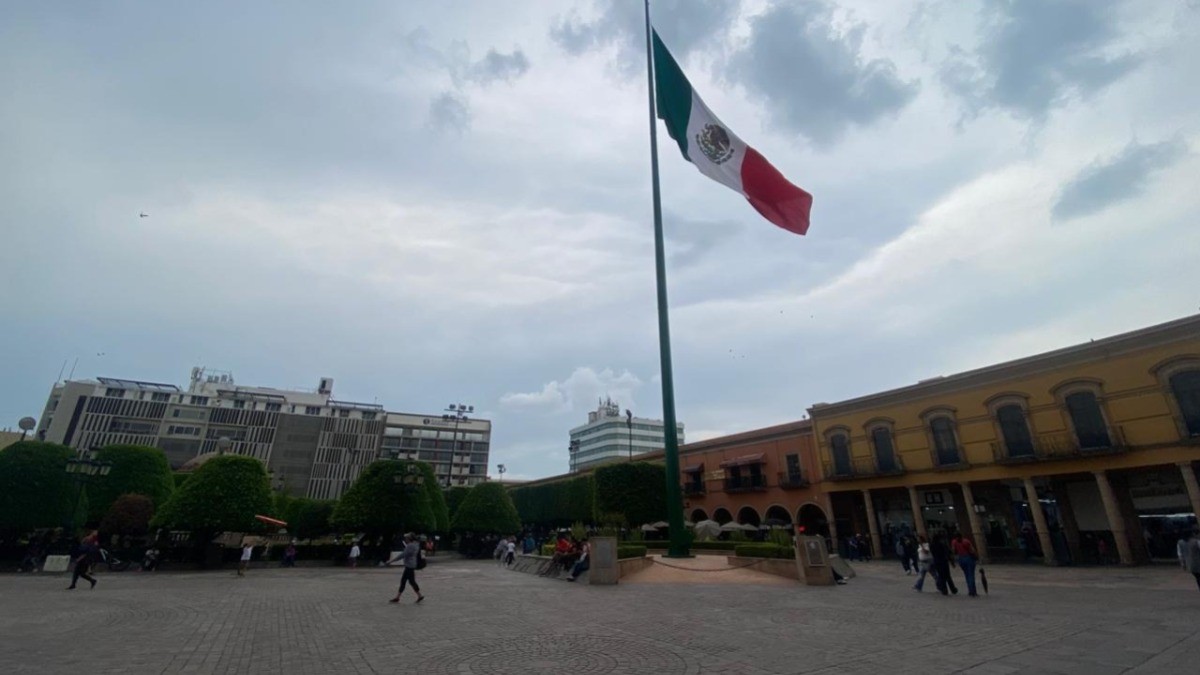 Prepárate con tu cafecito, impermeable y paraguas porque a esta hora seguirá la lluvia