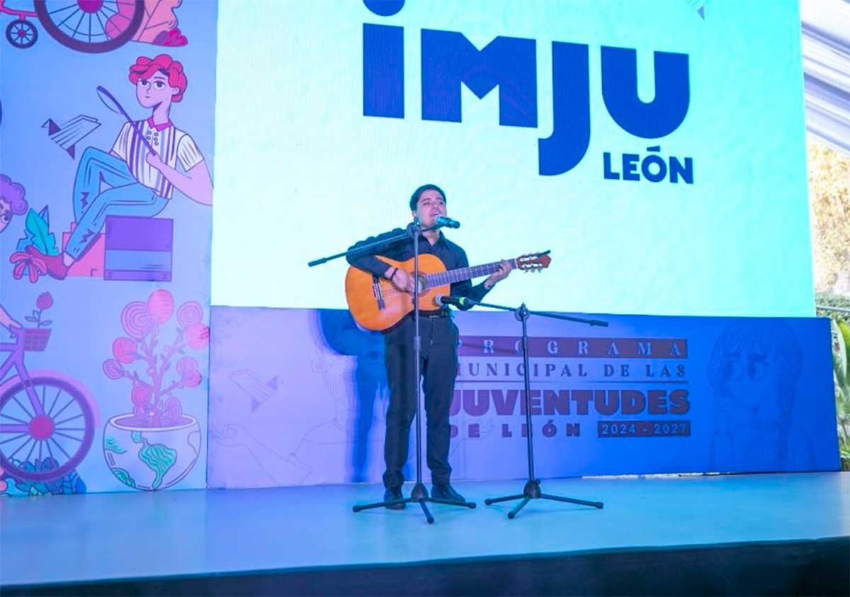 ¡Atención, jóvenes! Hay becas y premios para quienes destacan en el arte o en lo social