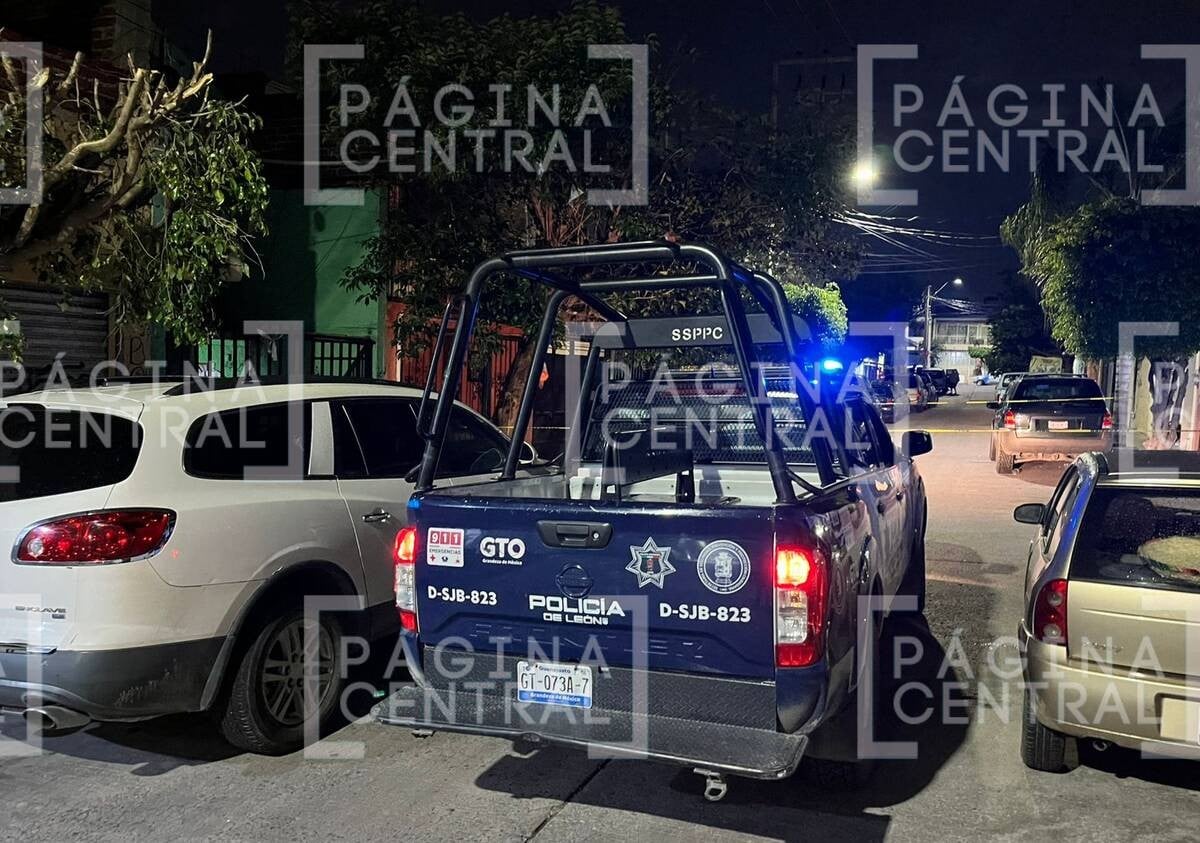 José estaba afuera de su casa conviviendo con amigos cuando llegaron y le dispararon