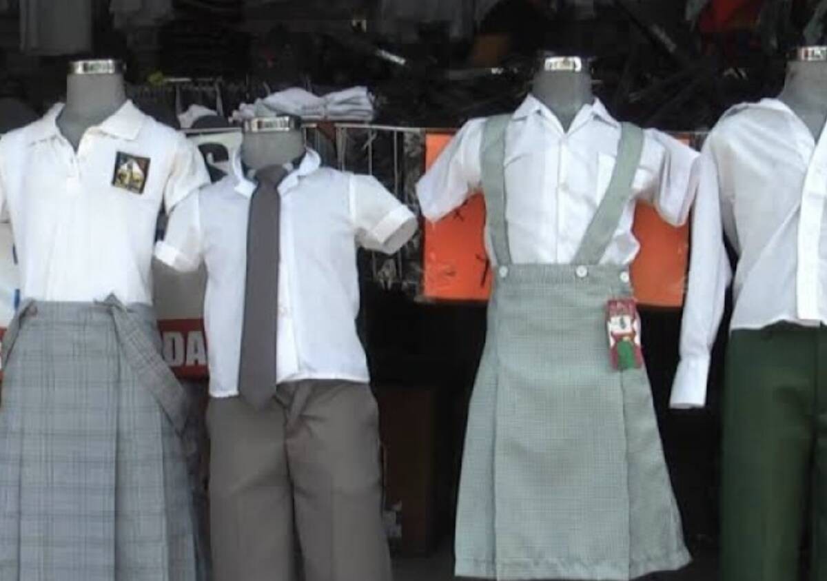 Industria del vestido se prepara para hacer 'su agosto' con venta de uniformes escolares