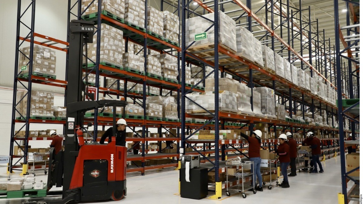 Ahora Gobierno repartirá medicinas