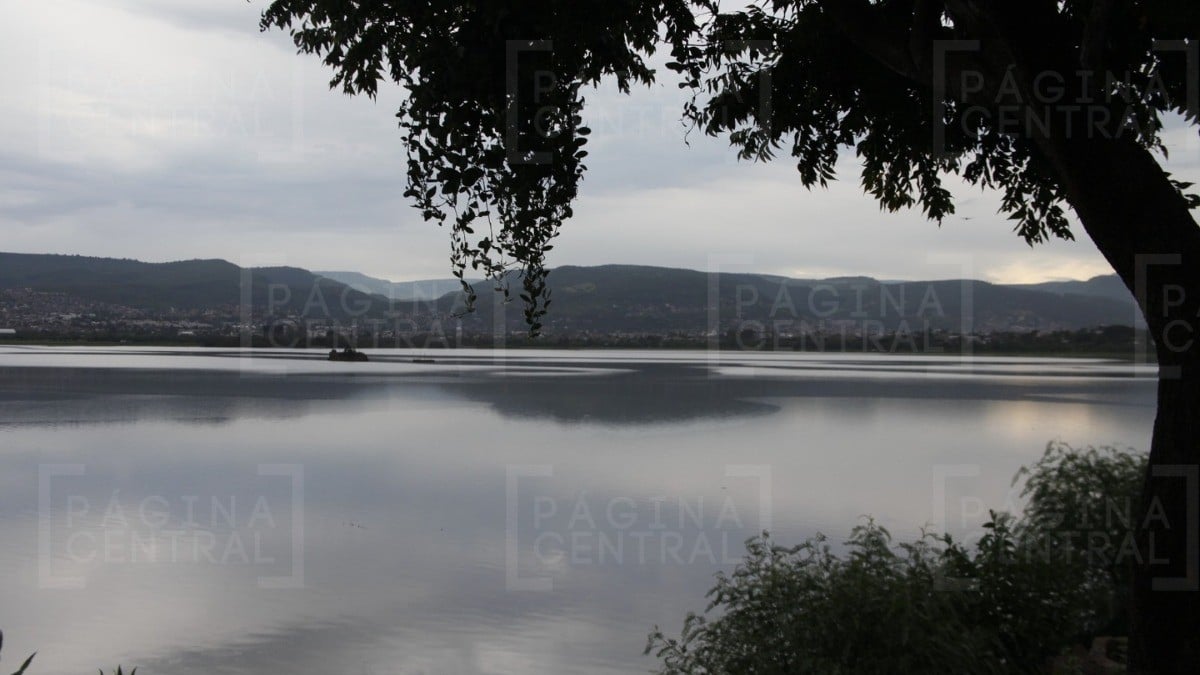 ¡Difícil de creer! Presa El Palote ya se llenó y ya hasta comenzaron a desfogarla