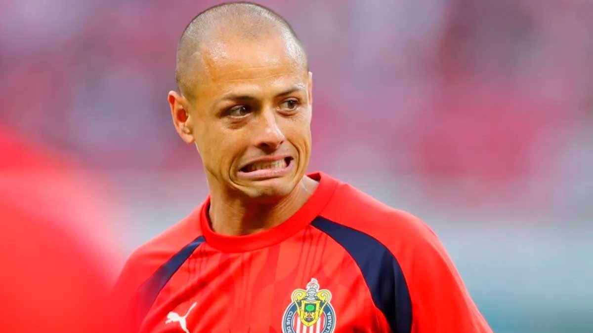 Comentarios le cuestan caro a ‘Chicharito’: lo sancionan y podría perder patrocinador