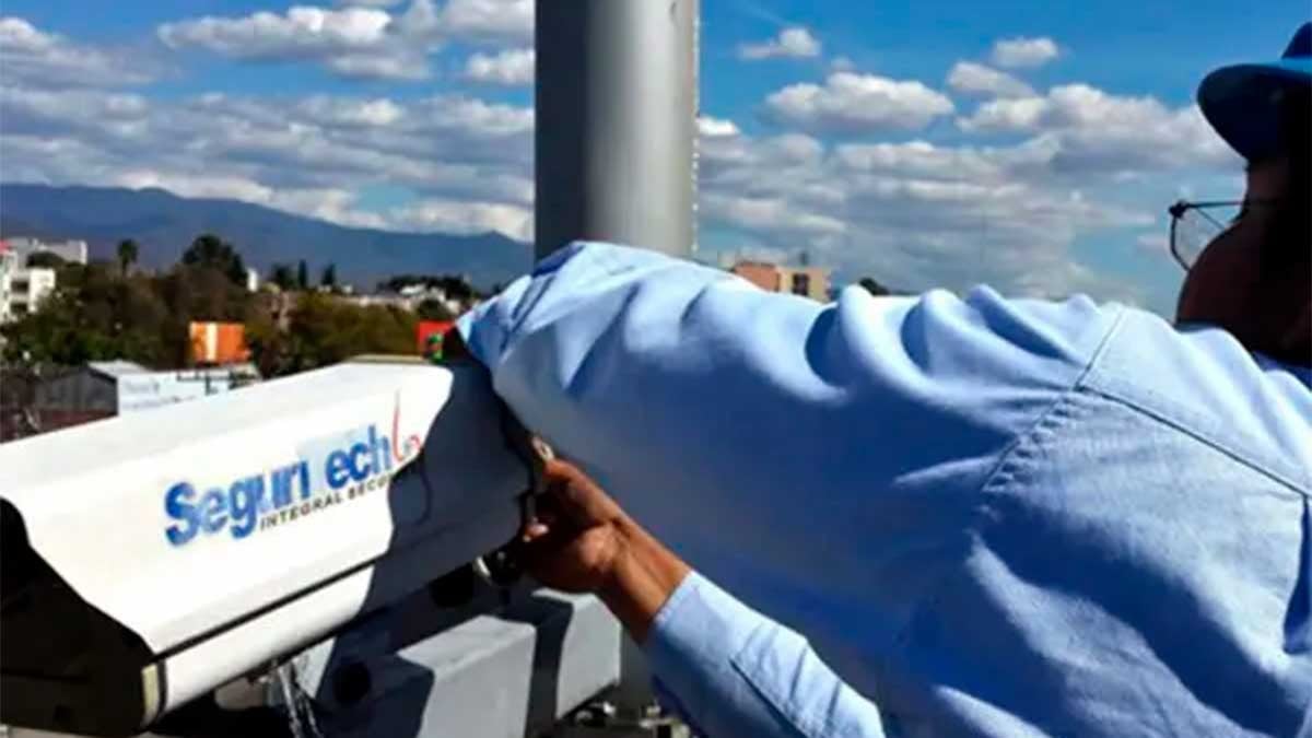 Revelan contratos con Seguritech que, en total, superan los 12 mil millones de pesos