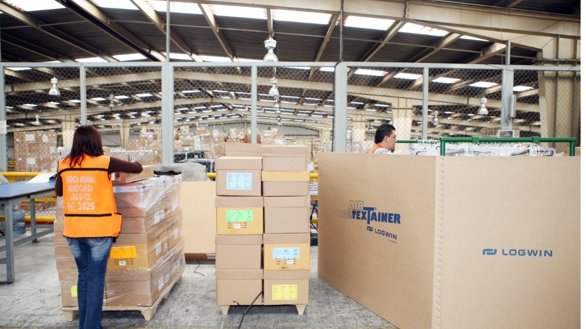 Suben a 33 % impuesto a envíos por paquetería