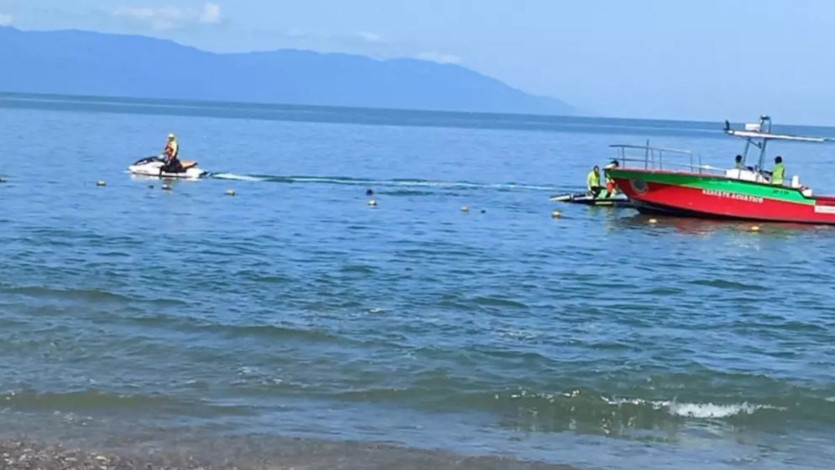Dio la vida: Abraham ve cómo ola arrastra a hermanito pero muere al querer rescatarlo