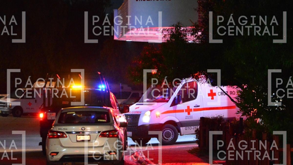 VIDEO Llegó hasta la Cruz Roja: Hombre es atacado a balazos y maneja herido 