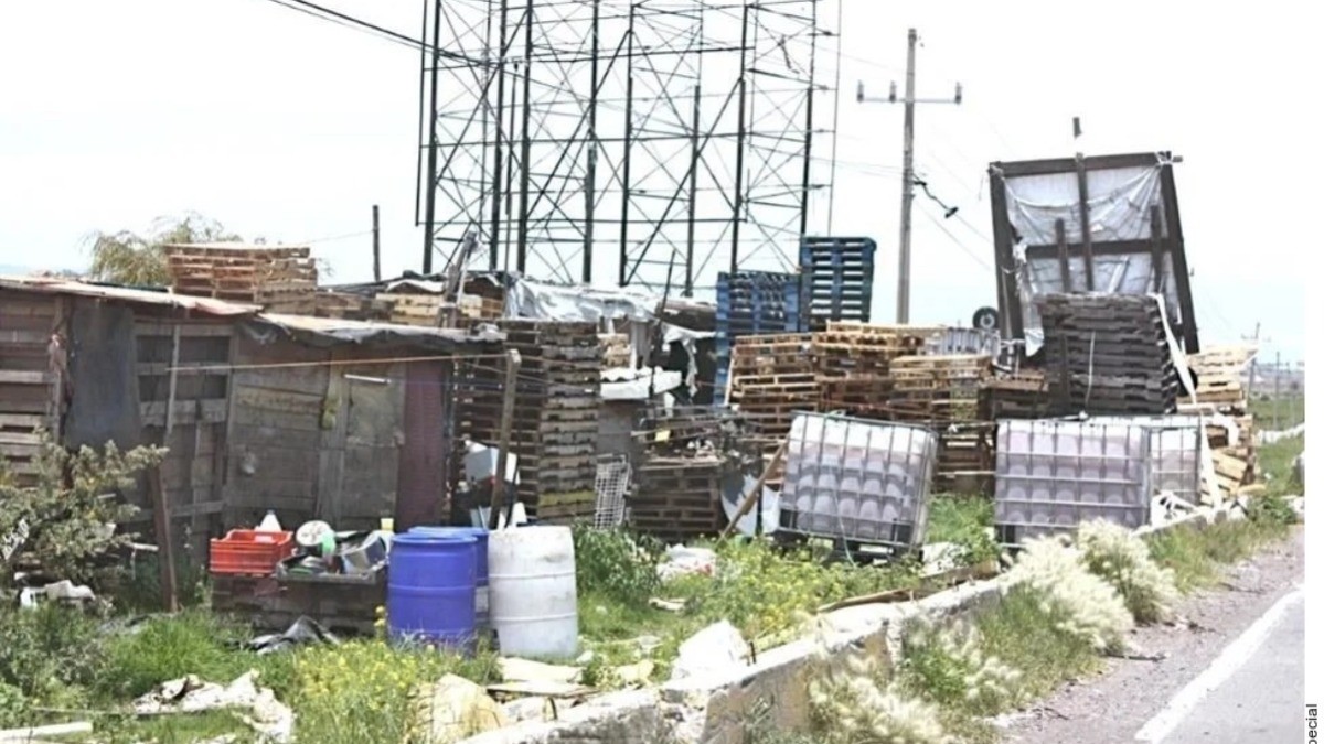 Arman huachicoleros expendios sin freno