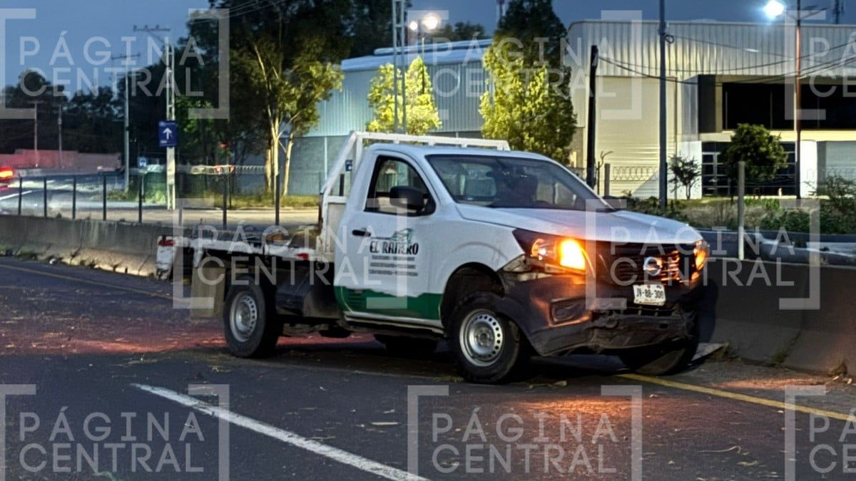 Camioneta choca con muro de contención y afecta el tráfico en la León - Lagos